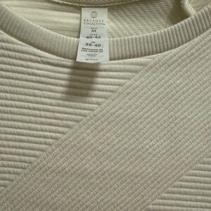Balance Collection Cream Kamari Pullover